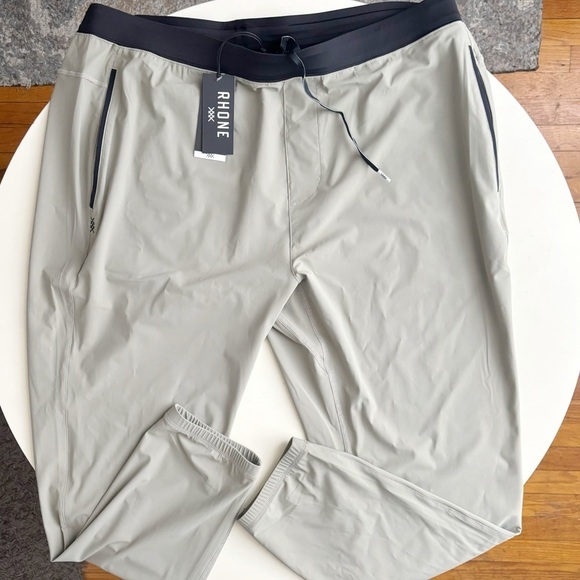 Rhone Men’s Lightweight Versatility Pant XXL Sage Green New Standard Fit - Picture 2 of 11